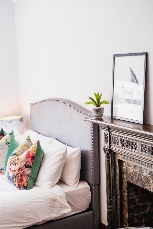Classic Paddington 2-Bedroom Apartment ลอนดอน ภายนอก รูปภาพ