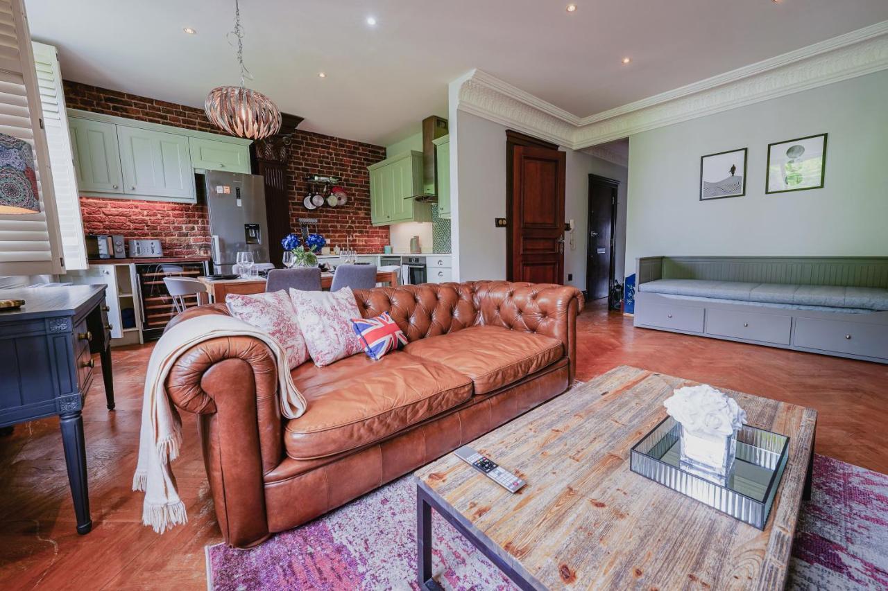 Classic Paddington 2-Bedroom Apartment ลอนดอน ภายนอก รูปภาพ