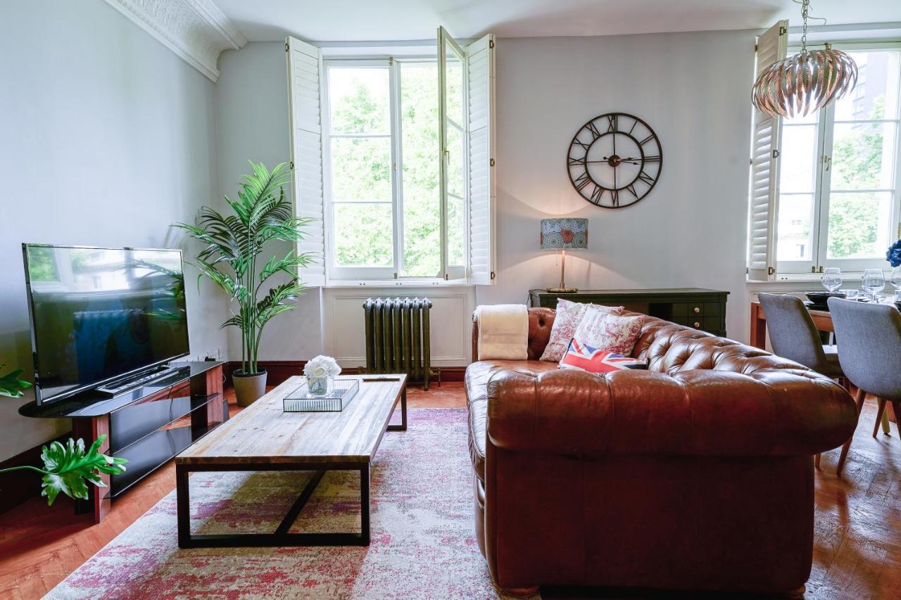 Classic Paddington 2-Bedroom Apartment ลอนดอน ภายนอก รูปภาพ