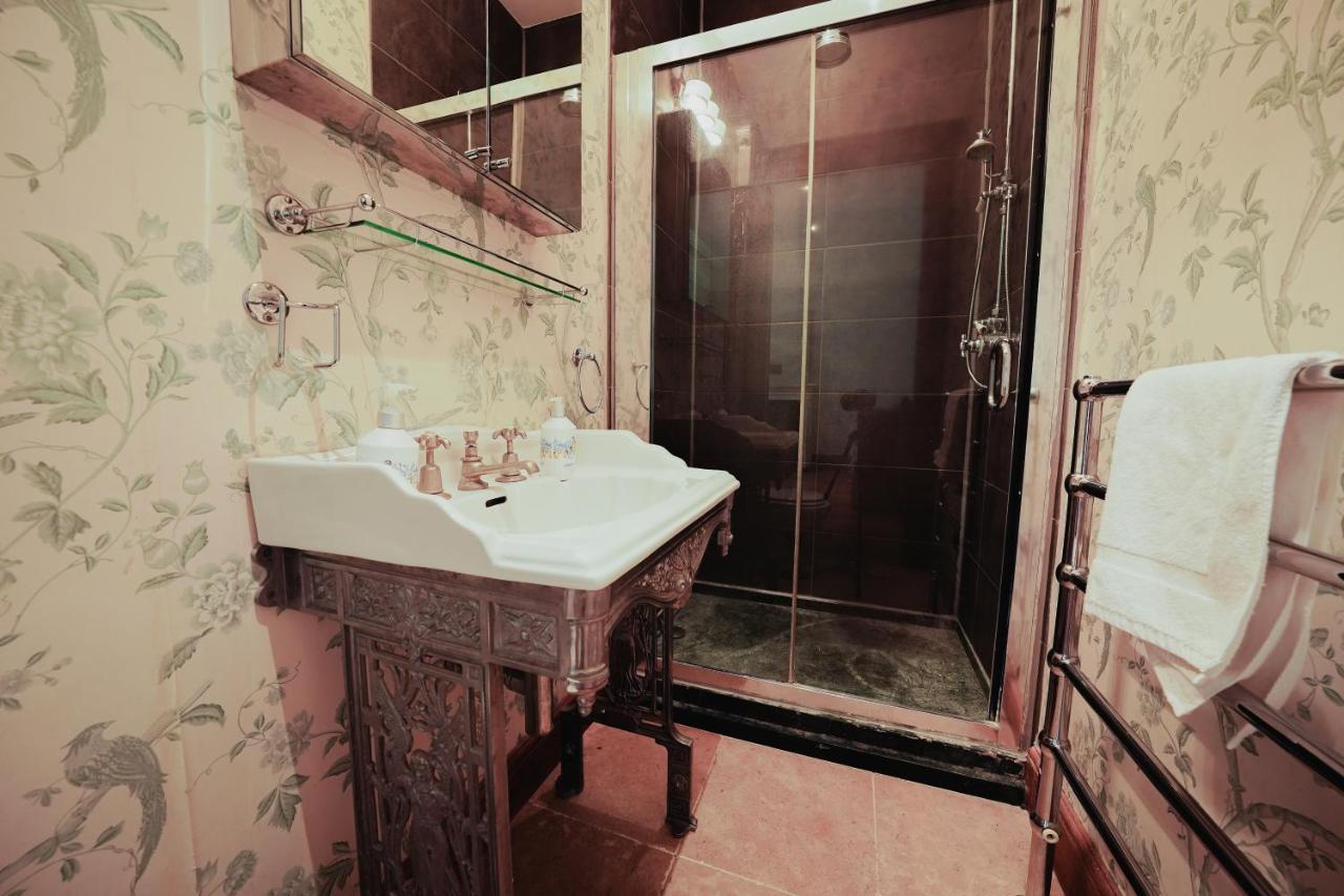 Classic Paddington 2-Bedroom Apartment ลอนดอน ภายนอก รูปภาพ