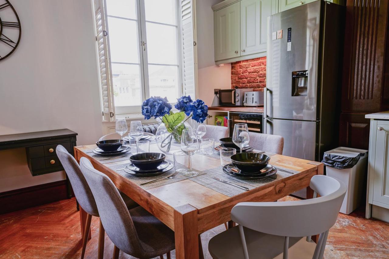 Classic Paddington 2-Bedroom Apartment ลอนดอน ภายนอก รูปภาพ